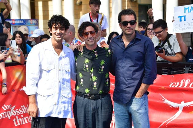 IPA86980393 - Giffoni Vallepiana Giffoni Festival 2026 Photocall for the film Je so Pazzo Pictured: Massimiliano Caiazzo, Nicola Prosatore, Filippo Valsecchi  Copyright: xVincenzoxLandix xVincenzoxLandix 86980393