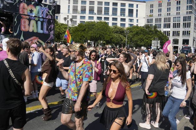 CSD Berlin 2026, Christopher Street Day, Berlin-Tiergarten, Deutschland CSD Berlin 2026, Christopher Street Day, Berlin-Tiergarten, Deutschland *** CSD Berlin 2026, Christopher Street Day, Berlin Tiergarten, Germany CSD Berlin 2026, Christopher Street Day, Berlin Tiergarten, Germany