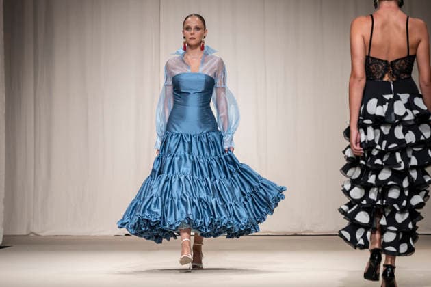 July 25, 2026, Madrid, Spain: A model walks the runway wearing a design by Flamentex during the Momad Fashion Week de Madrid in IFEMA. Madrid Spain  - ZUMAs197 20260725_aaa_s197_103 Copyright: xAtilanoxGarciax