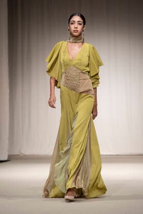 July 25, 2026, Madrid, Spain: A model walks the runway wearing a design by Flamentex during the Momad Fashion Week de Madrid in IFEMA. Madrid Spain  - ZUMAs197 20260725_aaa_s197_112 Copyright: xAtilanoxGarciax