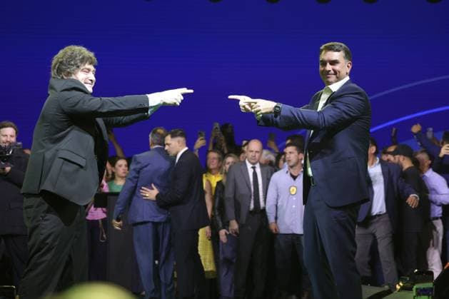 RECORD DATE NOT STATED Convencao Naciponal do PL oficializa Flavio Bolsonaro como candidato a Presidencia da Republica nas eleicoes de 2026 Sao Paulo (SP), July 25, 2026 Politics PL National Convention The President of Argentina, Javier Milei, participated this Saturday (25) in the national convention of the Liberal Party (PL), held at Mercado Pago Hall (Arena Pacaembu), in Sao Paulo. Alongside Senator Flavio Bolsonaro, officially nominated as the party s candidate for president of the republic in the 2026 elections, Milei attended the event and participated in the program alongside political leaders, including the Governor of Sao Paulo, Tarcisio de Freitas, and the Mayor of the capital of Sao Paulo, Ricardo Nunes. The presence of the Argentine presiden  Copyright: xLecoxVianax