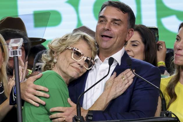 RECORD DATE NOT STATED Convencao Naciponal do PL oficializa Flavio Bolsonaro como candidato a Presidencia da Republica nas eleicoes de 2026 Sao Paulo (SP), July 25, 2026 Politics PL National Convention - Flavio Bolsonaro, son chosen by former president Jair Messias Bolsonaro to represent him in the next elections, and his mother Rogeria Bolsonaro, during the national convention of the Liberal Party (PL). The event is attended by Valdemar da Costa Neto, in support of the senator, officially nominated as the party s candidate for president of the republic in the 2026 elections. The event is attended by political leaders, including the governor of Sao Paulo, Tarcisio de Freitas, and the mayor of the capital of Sao Paulo, Ricardo Nunes. The convention is being  Copyright: xLecoxVianax