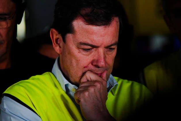 Marlaska Extends the National Emergency Declaration Due to Wildfires to the Province of Toledo The president of the Regional Government of Castile and León, Alfonso Fernández Manueco, addresses the media at the Forward Command Post on July 25, 2026, in Navaluenga, Ávila, Castile and León, Spain. Interior Minister Fernando Grande Marlaska has expanded the territorial scope of the national emergency declaration—which previously covered the Community of Madrid and the province of Ávila in Castile and León—to include the province of Toledo. The decision was made at the request of the emergency operations command, and in light of the evolution of the fires, their cross-regional nature, and the need to ensure maximum efficiency in the coordinati  Copyright: xMateoxLanzuelax 7688094