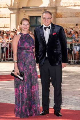 Mario Voigt and his wife Constanze Voigt attend the concert of Beethovens 9. Symphonie to open the annual Bayreuth Festival 2026 (Richard-Wagner-Festspiele) at Bayreuth Festspielhaus on July 25, 2026 in Bayreuth, Germany 150th Bayreuther Wagner Festival Opening *** Mario Voigt and his wife, Constanze Voigt, attend the concert featuring Beethoven s Symphony No. 9 to open the annual 2026 Bayreuth Festival (Richard Wagner Festspiele) at the Bayreuth Festspielhaus on July 25, 2026, in Bayreuth, Germany—the 150th Bayreuth Wagner Festival Opening