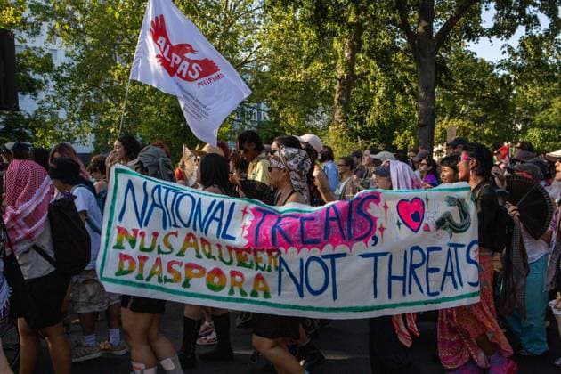July 25, 2026, Berlin, Berlin, Germany: BERLIN, GERMANY Ã¢â‚¬ JULY 25, 2026: Thousands march through Berlin for the Internationalist Queer Pride demonstration, advocating for LGBTQ+ rights and equality. Some tension was reported between police and demonstrators during the rally. Berlin Germany  - ZUMAq101 20260725_zna_q101_339 Copyright: xMariaxCastrox