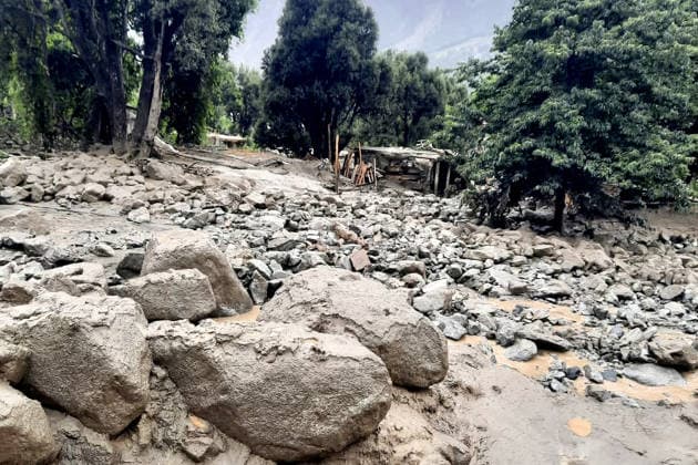 July 25, 2026, Peshawar, Peshawar, Pakistan: Flash Floods and Glacier Outburst Floods Cut Off Parts of Gilgit-Baltistan for Fourth Day...GILGIT, Pakistan Torrential rains, flash floods and glacial lake outburst floods (GLOFs) continued to isolate several parts of Pakistan s Gilgit-Baltistan region for a fourth consecutive day, with thousands of residents and tourists stranded as key roads remained blocked. Authorities said rapid glacier melting, driven by unusually high temperatures, caused widespread damage to highways, disrupted relief operations and cut access to remote valleys. Emergency teams are working around the clock to restore road links, while helicopter rescue operations have been ordered for inaccessible areas. The Pakistan Met - ZUMAa217 20260725_znp_a217_001 Copyright: xHussainxAlix