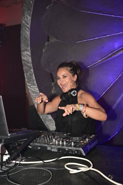 Gitta Saxx mit ihrem Projekt Saxx Beatz im Heizkessel bei der 16. Dresdner Schlössernacht 2026 an den Elbschlössern. Dresden, 25.07.2026 *** Gitta Saxx with her project Saxx Beatz at the Heizkessel during the 16th Dresden Castle Night 2026 at the Elbe Castles in Dresden, July 25, 2026 Copyright: xMatthiasxWehnertx