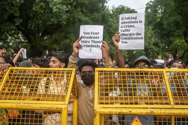 July 25, 2026, New Delhi, India: NEW DELHI, INDIA Ã¢â‚¬ JULY 25, 2026: Student protesters celebrate at Jantar Mantar following the resignation of India s Union Education Minister Dharmendra Pradhan, in New Delhi, India. Demonstrators hold placards reading Jeet ( Victory ), wave the Indian national flag and climb police barricades after the announcement, following days of nationwide protests over alleged irregularities in the country s education system. New Delhi India - ZUMAq101 20260725_zna_q101_366 Copyright: xAmitxShuklax