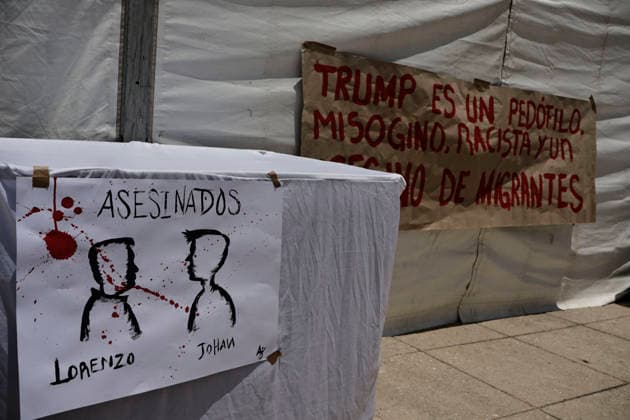 July 25, 2026, Mexico City, Cdmx, Mexico: A group of U.S. citizens living in Mexico City gathered at the Monument to the Revolution to demand justice for the killings of Lorenzo Salgado, shot dead by ICE agents in Texas and Johan sebastian Duran, who was also killed at the hands of ICE. Members of various collectives of deported U.S. citizens and the organization Democrats Abroad Mexico demanded justice and the prosecution of ICE agents committing murders and racially motivated crimes against people of Latin American origin. They view this as a fascist, authoritarian, and racist campaign of white supremacy spearheaded and backed by President Donald Trump, noting the absence of justice or legal proceedings regarding the abuse of authority by - ZUMAp204 20260725_zip_p204_006 Copyright: xJosuexPerezx