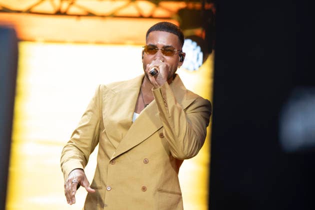 July 25, 2026, Madrid, Spain: American singer-songwriter Romeo Santos, seen live on stage during his performance Better Late Than Never at the Metropolitano stadium. Madrid Spain - ZUMAs197 20260725_aaa_s197_327 Copyright: xAtilanoxGarciax