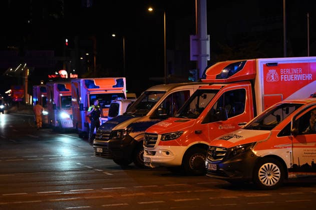 1 killed, more than 10 injured as vehicle ploughs into crowd at parade in Berlin BERLIN, GERMANY - JULY 26: Police and emergency services work at the scene of the incident in Berlin, Germany, on July 26, 2026. One person was killed and more than 10 injured Saturday after a vehicle drove into a crowd at a parade in downtown Berlin, German media reported, citing police. It occurred at around 10 pm local time (2000GMT) during the Christopher Street Day parade in the Tiergarten district. Police and emergency personnel treated the injured at the scene, though no further information was immediately available about their conditions. Volodymyr Sindieiev Anadolu Berlin Germany. Editorial use only. Please get in touch for any other usage.  Copyright: x2026xAnadoluxVolodymyrxSindieievx