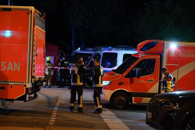 1 killed, more than 10 injured as vehicle ploughs into crowd at parade in Berlin BERLIN, GERMANY - JULY 26: Police and emergency services work at the scene of the incident in Berlin, Germany, on July 26, 2026. One person was killed and more than 10 injured Saturday after a vehicle drove into a crowd at a parade in downtown Berlin, German media reported, citing police. It occurred at around 10 pm local time (2000GMT) during the Christopher Street Day parade in the Tiergarten district. Police and emergency personnel treated the injured at the scene, though no further information was immediately available about their conditions. Volodymyr Sindieiev Anadolu Berlin Germany. Editorial use only. Please get in touch for any other usage.  Copyright: x2026xAnadoluxVolodymyrxSindieievx
