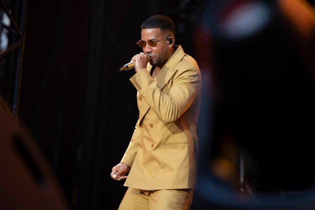 July 25, 2026, Madrid, Spain: American singer-songwriter Romeo Santos, seen live on stage during his performance Better Late Than Never at the Metropolitano stadium. Madrid Spain - ZUMAs197 20260725_aaa_s197_342 Copyright: xAtilanoxGarciax