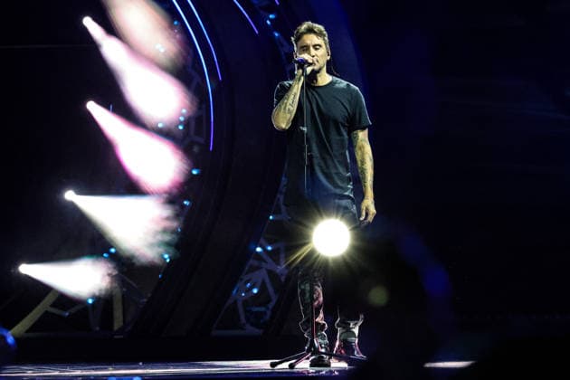 IPA87001278 - Fabrizio Moro on stage at La Notte dei Fiori in Sanremo. during LA NOTTE DEI FIORI - SANREMO ESTATE, Music Concert in SANREMO, Italy, July 25, 2026  Copyright: xRenataxRoattino LiveMediax xx 87001278