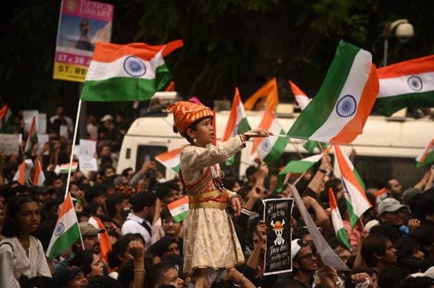 July 26, 2026, Mumbai, Maharashtra, India: Supporters of the youth-led satirical political movement Cockroach Janta Party (CJP) celebrate the resignation of Union Education Minister Dharmendra Pradhan, in Mumbai, India, 26 July 2026. Mumbai India - ZUMAn310 20260726_zip_n310_001 Copyright: xDeepxNairx
