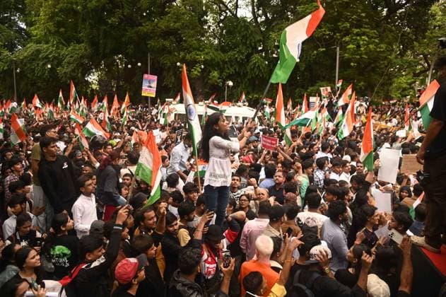 July 26, 2026, Mumbai, Maharashtra, India: Supporters of the youth-led satirical political movement Cockroach Janta Party (CJP) celebrate the resignation of Union Education Minister Dharmendra Pradhan, in Mumbai, India, 26 July 2026. Mumbai India - ZUMAn310 20260726_zip_n310_020 Copyright: xDeepxNairx