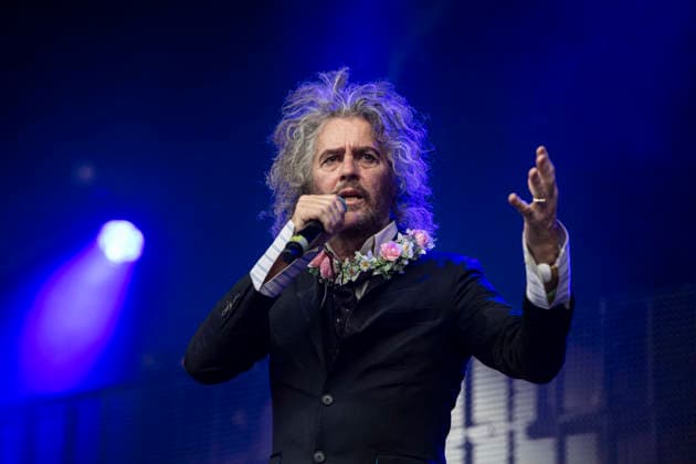 The Flaming Lips performing live at Somerset House for The Summer Series, London 25 June 2026 The Flaming Lips performing live at Somerset House for The Summer Series, London 25 June 2026 Wayne Coyne ,lead singer The Flaming Lips are an American rock band formed in Oklahoma, in ˜83. They are three-time Grammy-Award winners. The Flaming Lips are one of the most enduring, influential, unpredictable, and globally respected bands of their generation., Credit:Dafydd Owen Dafydd Owen - B5377 Avalon United Kingdom, London  Copyright: xDafyddxOwenx xDafyddxOwenx-xB5377x xAvalonx 1118737253