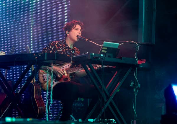The Flaming Lips performing live at Somerset House for The Summer Series, London 25 June 2026 The Flaming Lips performing live at Somerset House for The Summer Series, London 25 June 2026 Derek Brown ,guitars, keyboards, percussion, backing vocals The Flaming Lips are an American rock band formed in Oklahoma, in ˜83. They are three-time Grammy-Award winners. The Flaming Lips are one of the most enduring, influential, unpredictable, and globally respected bands of their generation., Credit:Dafydd Owen Dafydd Owen - B5377 Avalon United Kingdom, London  Copyright: xDafyddxOwenx xDafyddxOwenx-xB5377x xAvalonx 1118737592