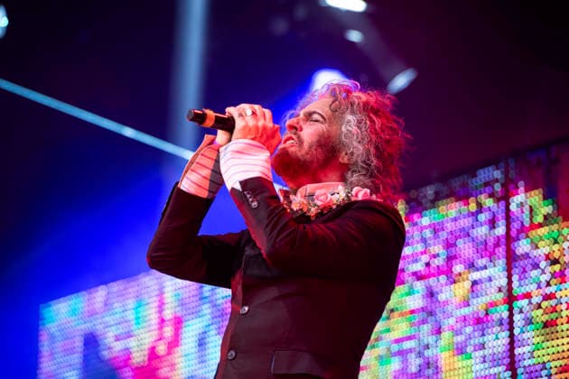 The Flaming Lips performing live at Somerset House for The Summer Series, London 25 June 2026 The Flaming Lips performing live at Somerset House for The Summer Series, London 25 June 2026 Wayne Coyne ,lead singer The Flaming Lips are an American rock band formed in Oklahoma, in ˜83. They are three-time Grammy-Award winners. The Flaming Lips are one of the most enduring, influential, unpredictable, and globally respected bands of their generation., Credit:Dafydd Owen Dafydd Owen - B5377 Avalon United Kingdom, London  Copyright: xDafyddxOwenx xDafyddxOwenx-xB5377x xAvalonx 1118737609