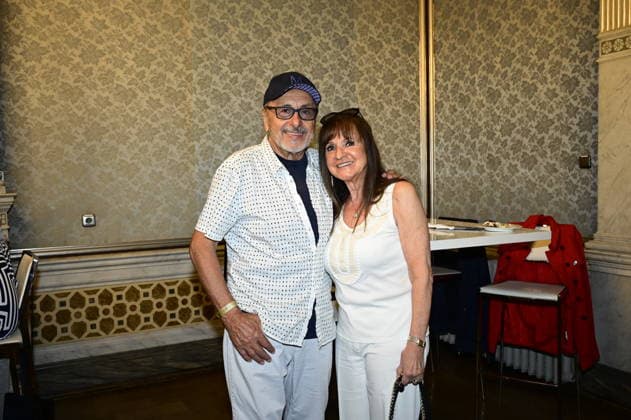 Wolfgang Stumph mit Ehefrau Christine (hatte Geburtstag) bei der 16. Dresdner Schlössernacht 2026 an den Elbschlössern. Dresden, 25.07.2026 *** Wolfgang Stumph and his wife Christine celebrated his birthday at the 16th Dresden Castle Night 2026 at the Elbe Castles in Dresden on July 25, 2026 Copyright: xMatthiasxWehnertx