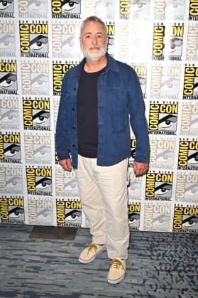Larry Murphy beim Photocall zur Animationsserie Bob s Burgers auf der San Diego Comic-Con International 2026 im Hilton Bayfront Hotel. San Diego, 25.07.2026 *** Larry Murphy at the photo call for the animated series *Bob s Burgers* at San Diego Comic-Con International 2026 at the Hilton Bayfront Hotel in San Diego, July 25, 2026 Foto:xD.xStarbuckx xFuturexImagex burgers_6708