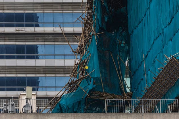 July 26, 2026, Hong Kong, Hong Kong, China: A collapsed bamboo scaffolding at a building construction site in Cheung Sha Wan in Hong Kong on July 26, 2026. The collapse occurred on July 25 as the city braced for Typhoon Noul, which prompted Hong Kong s weather observatory to hoist the T9 signal, the city s second-highest typhoon warning, at midnight. Hong Kong China  - ZUMAm298 20260726_zip_m298_007 Copyright: xJamesxModestox