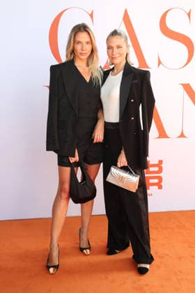 Cheyenne Pahde und Valentina Pahde beim Casa Riani Fashion Event am 25.07.2026 am Lido Hafen in Duesseldorf Cheyenne Pahde and Valentina Pahde attend the Casa Riani fashion event on July 25, 2026 at the Lido Harbor in Dusseldorf, Germany Casa RIANI Event in Duesseldorf *** Cheyenne Pahde and Valentina Pahde at the Casa Riani Fashion Event on July 25, 2026, at the Lido Harbor in Düsseldorf Cheyenne Pahde and Valentina Pahde attend the Casa Riani fashion event on July 25, 2026 at the Lido Harbor in Düsseldorf, Germany Casa RIANI Event in Düsseldorf 