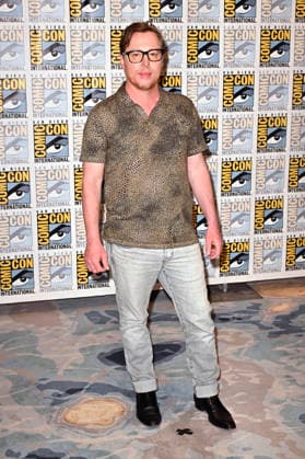 Blake Crouch beim Photocall zu Apple TV Serie Dark Matter - Der Zeitenläufer auf der San Diego Comic-Con International 2026 im Hilton Bayfront Hotel. San Diego, 25.07.2026 *** Blake Crouch at the photocall for the Apple TV series *Dark Matter: The Time Runner* at San Diego Comic-Con International 2026 at the Hilton Bayfront Hotel in San Diego, July 25, 2026 Foto:xD.xStarbuckx xFuturexImagex dark_6704