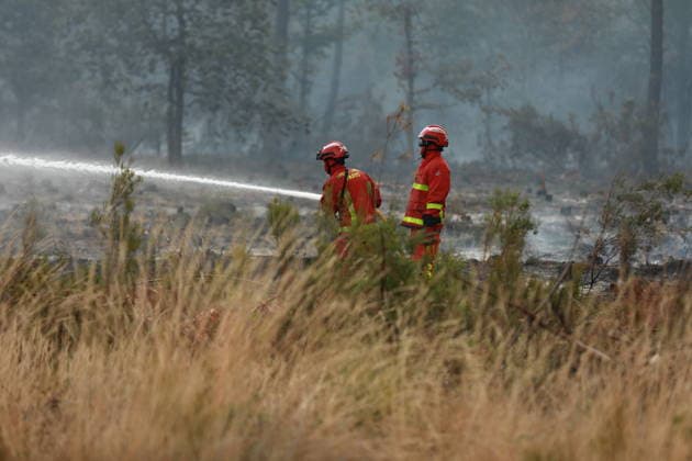 Wildfire continues to spread in France’s Gironde department GIRONDE, FRANCE - JULY 26: Firefighting operations continue as a major wildfire spreads across forest areas near Audenge in the Gironde department of southwestern France on July 26, 2026. Mohamad Salaheldin Abdelghani Alsayed Anadolu Gironde France. Editorial use only. Please get in touch for any other usage.  Copyright: x2026xAnadoluxMohamadxSalaheldinxAbdelghanixAlsayedx