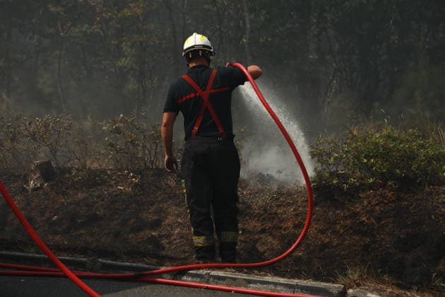 Wildfire continues to spread in France’s Gironde department GIRONDE, FRANCE - JULY 26: Firefighting operations continue as a major wildfire spreads across forest areas near Audenge in the Gironde department of southwestern France on July 26, 2026. Mohamad Salaheldin Abdelghani Alsayed Anadolu Gironde France. Editorial use only. Please get in touch for any other usage.  Copyright: x2026xAnadoluxMohamadxSalaheldinxAbdelghanixAlsayedx