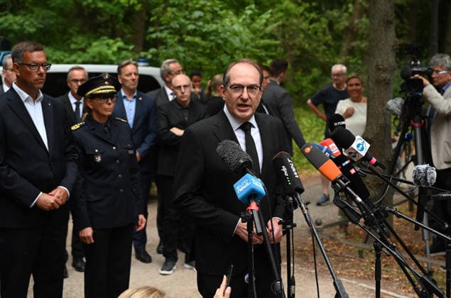 German Federal Minister of the Interior visits the scene of the incident in Berlin BERLIN, GERMANY – JULY 26: Alexander Dobrindt, German Federal Minister of the Interior speaks with journalists after visit the scene of the incident in Berlin, Germany, on July 26, 2026. Several people were injured after a vehicle drove into a crowd during the Christopher Street Day (CSD) Pride parade in central Berlin, according to local media reports. At least one person was killed and 15 others were injured in the vehicle collision, according to local media reports. Police and emergency services responded to the scene, while organizers ended the parade in the affected area. Volodymyr Sindieiev Anadolu Berlin Germany. Editorial use only. Please get in tou  Copyright: x2026xAnadoluxVolodymyrxSindieievx
