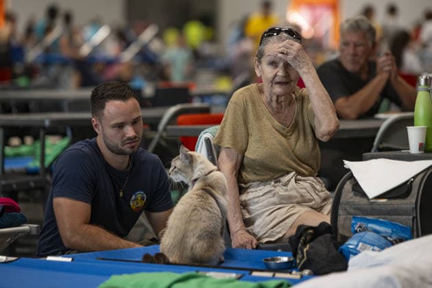 Bordeaux Exhibition Centre Shelters Evacuees from Wildfires BORDEAUX, FRANCE - JULY 26 : The Parc des Expositions de Bordeaux-Lac, located on Cours Jules Ladoumegue, serves as one of the main reception centers for people evacuated due to severe wildfires affecting the Gironde department in southwestern France, providing temporary accommodation, basic services, and logistical support through Gate M as firefighters continue efforts to contain the blaze on July 26, 2026 in Bordeaux, France. Authorities have urged residents to follow official instructions until the situation is brought under control in Bordeaux. Lorena Sopena Lopez Anadolu Bordeaux France. Editorial use only. Please get in touch for any other usage.  Copyright: x2026xAnadoluxLorenaxSopenaxLopezx