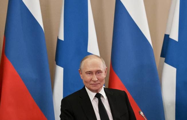 Russia Putin North Western Federal District 9212244 26.07.2026 Russian President Vladimir Putin attends a reception marking Navy Day at the Admiralty headquarters in St. Petersburg, Russia. Alexei Danichev Sputnik St. Petersburg Russia  Copyright: xAlexeixDanichevx
