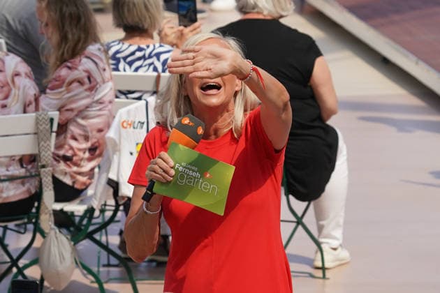 ZDF-Fernsehgarten 2026. Andrea Kiwi Kiewel im ZDF Fernsehgarten mit dem Motto Family Battle am 26.07.2026 in Mainz. Mainz ZDF Fernsehgarten Rheinland-Pfalz *** ZDF Fernsehgarten 2026: Andrea Kiwi Kiewel on ZDF Fernsehgarten, themed Family Battle, on July 26, 2026, in Mainz, Rhineland-Palatinate, ZDF Fernsehgarten