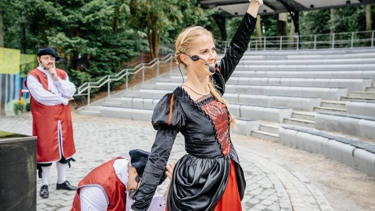 Märchenspiele 2026 der Volksbühne Wattenscheid: Generalprobe von König Drosselbart (Spielzeit vom 27. bis 31. Juli). Am 26.07.2026 in Bochum ** NUR FÜR REDAKTIONELLE ZWECKE ** EDITORIAL USE ONLY **<p>Märchenspiele 2026 der Volksbühne Wattenscheid: Generalprobe von König Drosselbart (Spielzeit vom 27. bis 31. Juli). Am 26.07.2026 in Bochum Bochum Copyright: ChristophxJendral *** 2026 Fairy Tale Plays at the Volksbühne Wattenscheid: Dress Rehearsal for *King Thrushbeard*; Running from July 27 to 31; On July 26, 2026, in Bochum ** FOR EDITORIAL USE ONLY ** EDITORIAL USE ONLY ** p Wattenscheid Volksbühne’s 2026 Fairy Tale Festival: Dress Rehearsal for *King Drosselbart*; Running from July 27 to 31; July 26, 2026, in Bochum; Bochum; Copyright: ChristophxJendral doc86vy6ca7flh1cu9kusia ,EDITORIAL USE ONLY