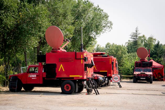 Sara Aagesen and Óscar López visit the forward command post in Navalcarnero. The forward command post was set up to centralize efforts to extinguish the forest fire in the western mountains on July 26, 2026, in Navalcarnero, Madrid, Spain. Aagesen and López meet with the heads of the emergency and coordination teams working on the fires affecting several towns in the Community of Madrid and the provinces of Toledo and Ávila. JULY 26, 2026. In Navalcarnero, Madrid. Navalcarnero, Madrid, Spain  Copyright: xA.xPÃ rezxMecax 7688900