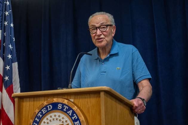 July 26, 2026, New York, New York, United States: U.S. Senator Chuck Schumer (D-NY) speaks.U.S. Senator Chuck Schumer (D-NY) announces actions to block any legislation with a provision that renames New York Penn Station after Donald Trump based on recent reporting uncovering that Transportation Secretary Sean Duffy sent a letter to senators asking Congress to direct Amtrak to rename Penn Station on July 26, 2026 in New York City. New York United States  - ZUMAs197 20260726_aaa_s197_072 Copyright: xRonxAdarx