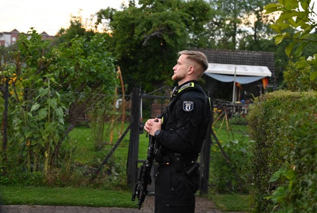 Suspected attacker on the Cristhoper Street Parade shot dead in Berlin BERLIN, GERMANY - JULY 26: A view of the site where the suspected attacker on the Cristhoper Street Parade was fatally shot during a special operation in Spandau district, in Berlin, Germany, on July 26, 2026. Several people were injured after a vehicle drove into a crowd during the Christopher Street Day (CSD) Pride parade in central Berlin, according to local media reports. At least one person was killed and 29 others were injured in the vehicle collision, according to local media reports. Volodymyr Sindieiev Anadolu Berlin Germany. Editorial use only. Please get in touch for any other usage.  Copyright: x2026xAnadoluxVolodymyrxSindieievx
