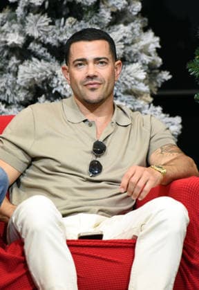 July 26, 2026, Dahlonega, Georgia, USA: Jesse Metcalfe at Christmas in a Small Town, University of North Georgia Convocation Center, Dahlonega, Georgia July 26, 2026 Dahlonega USA  - ZUMAs380 20260726_zep_s380_016 Copyright: xDerekxStormx