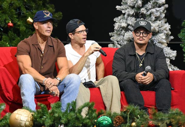 July 26, 2026, Dahlonega, Georgia, USA: Joey Lawrence, Matthew Lawrence, Andrew Lawrence at Christmas in a Small Town, University of North Georgia Convocation Center, Dahlonega, Georgia July 26, 2026 Dahlonega USA  - ZUMAs380 20260726_zep_s380_035 Copyright: xDerekxStormx