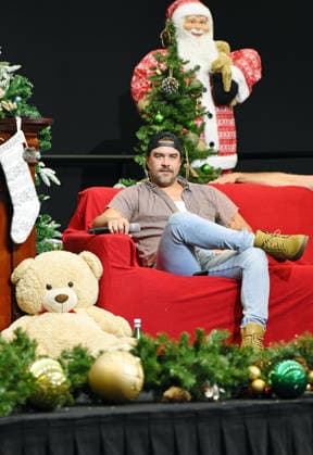 July 26, 2026, Dahlonega, Georgia, USA: Rob Mayes at Christmas in a Small Town, University of North Georgia Convocation Center, Dahlonega, Georgia July 26, 2026 Dahlonega USA  - ZUMAs380 20260726_zep_s380_060 Copyright: xDerekxStormx