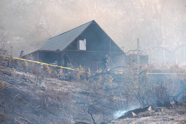 Mines Fire of wildfire continues in Santa Clara County of California SANTA CLARA COUNTY, CALIFORNIA - JULY 26: A view of burning area as crews battle with wildfire named as Mines Fire in Santa Clara County, California on July 26, 2026. Tayfun Coskun Anadolu California United States. Editorial use only. Please get in touch for any other usage.  Copyright: x2026xAnadoluxTayfunxCoskunx