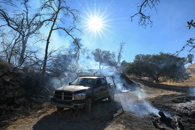 Mines Fire of wildfire continues in Santa Clara County of California SANTA CLARA COUNTY, CALIFORNIA - JULY 26: A view of burning area as crews battle with wildfire named as Mines Fire in Santa Clara County, California on July 26, 2026. Tayfun Coskun Anadolu California United States. Editorial use only. Please get in touch for any other usage.  Copyright: x2026xAnadoluxTayfunxCoskunx