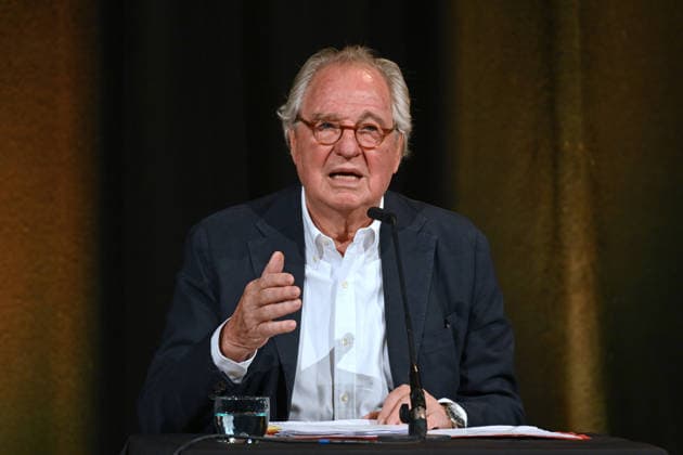 Lesung aus Loriots Szenen einer Ehe mit Senta Berger und Friedrich von Thun, im Toscana Congress in Gmunden, im Rahmen der Salzkammergut Festwochen Gmunden, fotografiert am 26.07.26. Das Bild zeigt den Schauspieler und hier Vortragenden Friedrich von Thun (Friedrich Ernst Peter Paul Maria Thun-Hohenstein 2026 - Lesung aus Loriots Szenen einer Ehe mit Senta Berger und Friedrich von Thun, im Toscana Congress in Gmunden, im Rahmen der Salzkammergut Festwochen Gmunden, am 26.07.26 *** Reading from Loriot’s *Scenes from a Marriage* with Senta Berger and Friedrich von Thun, at the Toscana Congress in Gmunden, as part of the Salzkammergut Festwochen Gmunden, photographed on July 26, 2026. The photo shows the actor and speaker Friedrich von Th