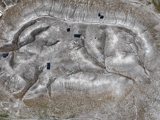 Gold amulet, ancient seal unearthed at Turkmen Karahoyuk excavation in Turkiye s Konya KONYA, TURKIYE - JULY 26: An aerial view of the Turkmen Karahoyuk archaeological site in the Cumra district of Konya, Turkiye, on July 26, 2026. Archaeologists conducting excavations at the ancient settlement recently uncovered a 3,500-year-old seal inscribed with Luwian hieroglyphs and a gold amulet dating to the Roman period, along with various other artifacts. Serhat Cetinkaya Anadolu Konya Turkey. Editorial use only. Please get in touch for any other usage.  Copyright: x2026xAnadoluxSerhatxCetinkayax