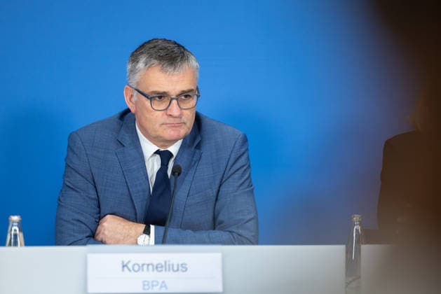 regierungspressekonferenz Deutschland, Berlin am 27. Juli 2026: Sprecher der Bundesregierung Stefan Kornelius stellt sich in der Bundespressekonferenz den Fragen der Presse. *** German Government Press Conference, Berlin, July 27, 2026: Federal Government Spokesperson Stefan Kornelius answers questions from the press at the Federal Press Conference