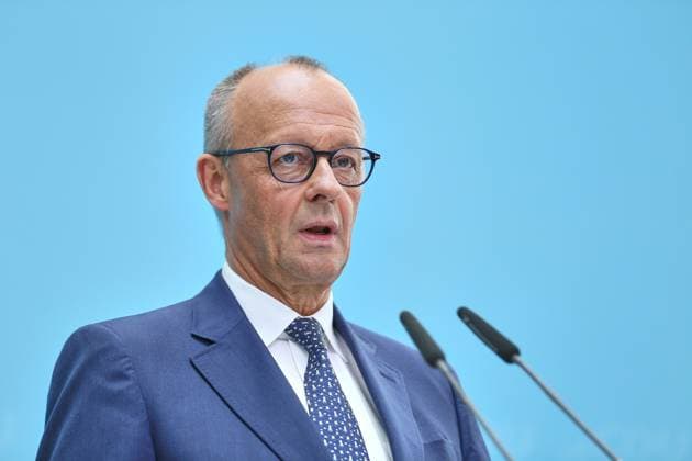Berlin, Deutschland, 27.07.2026: Konrad-Adenauer-Haus: CDU-Bundesvorstandssitzung: Bundeskanzler Friedrich Merz (CDU) auf einer Pressekonferenz nach einer Gremiensitzung. *** Berlin, Germany, July 27, 2026 Konrad Adenauer House CDU Federal Executive Committee meeting Federal Chancellor Friedrich Merz of the CDU at a press conference following a committee meeting Copyright: xdtsxNachrichtenagenturx dts_128653