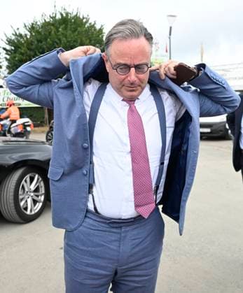 Bart De Wever visits the Libramont Agricultural Fair 2026 LIBRAMONT, BELGIUM - JULY 27 : PM Bart De Wever (N-VA) visits the Libramont Agricultural Fair 2026 ( lunch at the Fair, organised by AKT and reserved for 200 Belgian and Luxembourg CEO s and visit with Christophe Hansen (European Commissioner for Agriculture)) on July 27, 2026 in Libramont, Belgium, 27 07 2026 Libramont Belgium  Copyright: xDidierxLebrunx