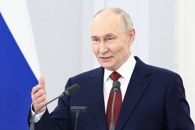 RUSSIA, MOSCOW - JULY 27, 2026: Russia s President Vladimir Putin speaks during a meeting with Russian State Duma members in the Grand Kremlin Palace Moscow Russia  - ZUMAt113 20260727_zaa_t113_225 Copyright: xSofyaxSandurskayax