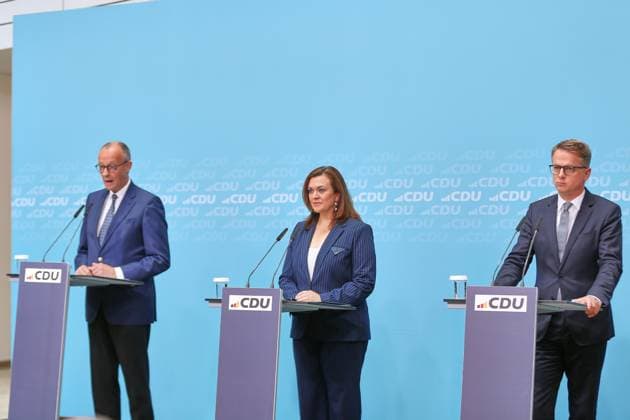 Berlin, Deutschland, 27.07.2026: Konrad-Adenauer-Haus: CDU-Bundesvorstandssitzung: CDU-Chef und Bundeskanzler Friedrich Merz, Franziska Hoppermann und Carsten Linnemann auf einer Pressekonferenz nach einer Gremiensitzung. *** Berlin, Germany, July 27, 2026 Konrad Adenauer House CDU Federal Executive Committee Meeting CDU Chairman and Federal Chancellor Friedrich Merz, Franziska Hoppermann, and Carsten Linnemann at a press conference following a committee meeting Copyright: xdtsxNachrichtenagenturx dts_128706